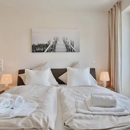 Wolburg Wolburg 8 * 蒂门多弗施特兰德